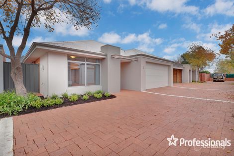 Property photo of 2/66 Northwood Loop Thornlie WA 6108