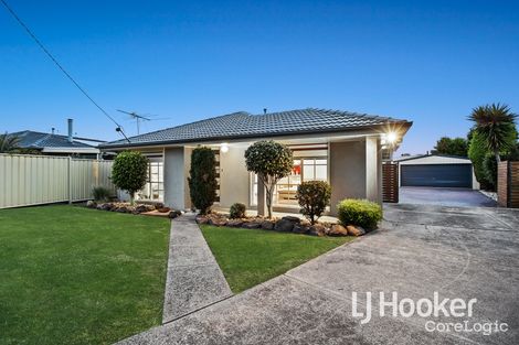 Property photo of 17 Plateau Crescent Hampton Park VIC 3976