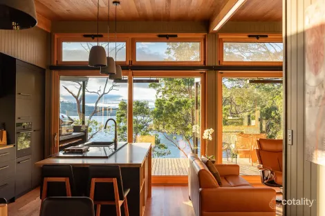 Property photo of 24 Glovers Road Deep Bay TAS 7112