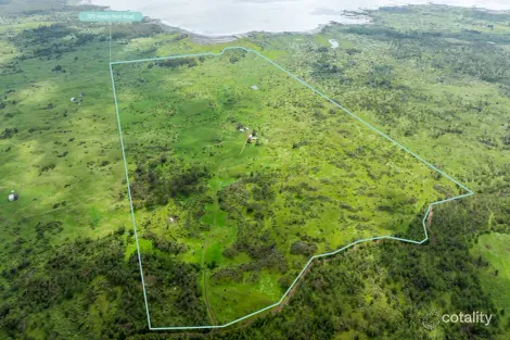 399 Hawks Nest Rd, Pomborneit East, VIC 3249