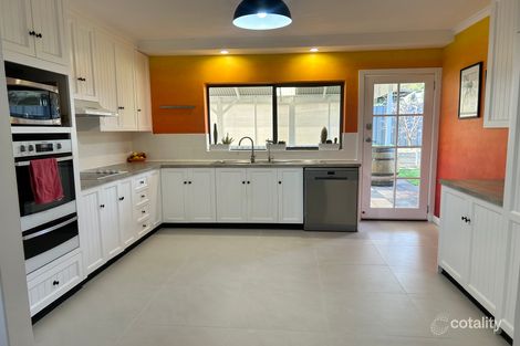 Property photo of 8 Glenloth Drive Happy Valley SA 5159