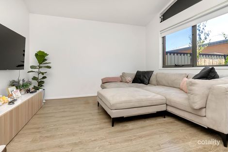 Property photo of 2 Abalone Walk Tarneit VIC 3029