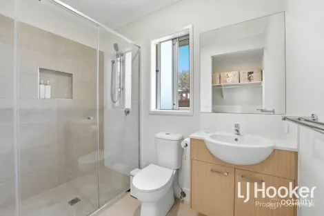 Property photo of 39 Bloomfield Mews Ripley QLD 4306