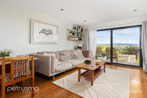 Property photo of 2/7 Kendrick Court Dynnyrne TAS 7005