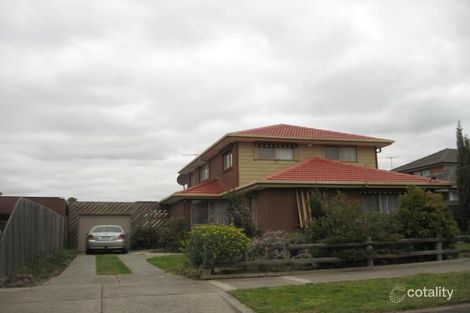 Property photo of 33 Pines Way Craigieburn VIC 3064