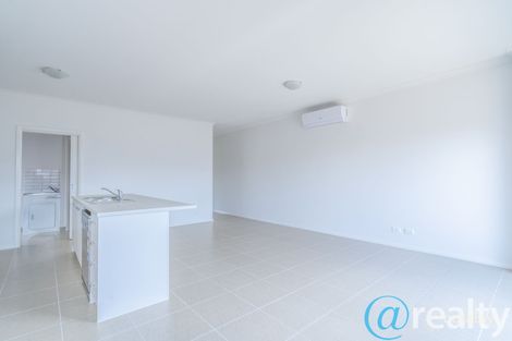 Property photo of 19 Seasons Drive Botanic Ridge VIC 3977