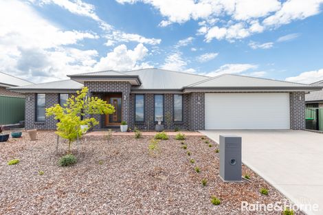 Property photo of 15 Fraser Drive Eglinton NSW 2795