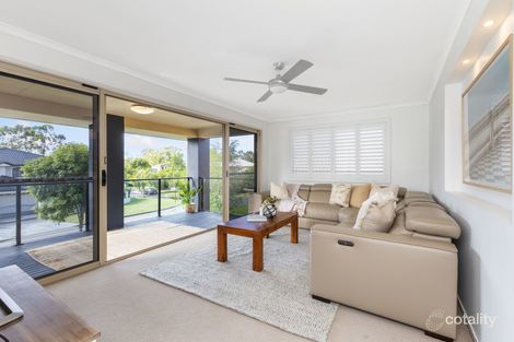 Property photo of 4 Santorini Place Forest Lake QLD 4078