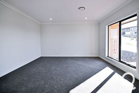 Property photo of 1/18 Paulan Court Warragul VIC 3820