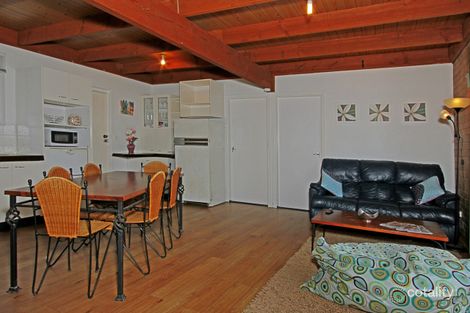 Property photo of 7 Pleasurelea Drive Sunshine Bay NSW 2536