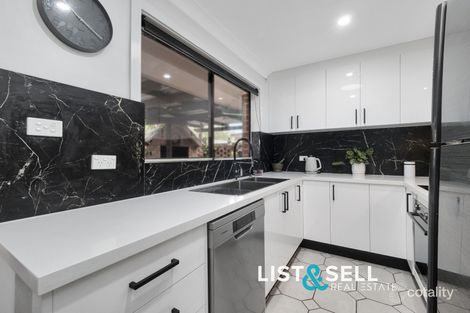 Property photo of 30/27 Waratah Crescent Macquarie Fields NSW 2564