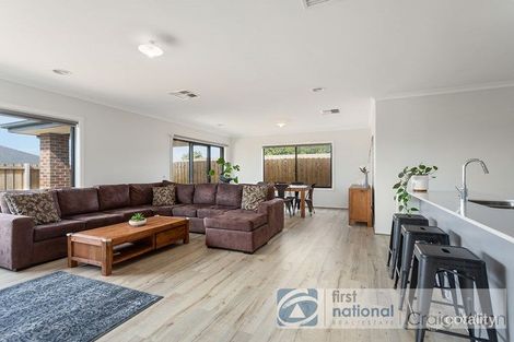 Property photo of 56 Melrose Terrace Somerville VIC 3912