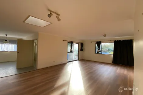 Property photo of 76 Circle Drive North Cranbourne VIC 3977