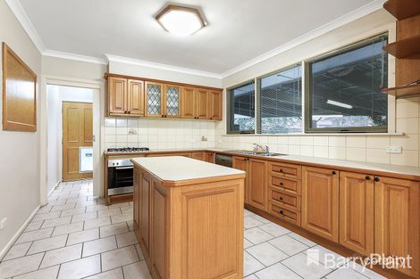 Property photo of 16 Coonara Avenue Seaford VIC 3198