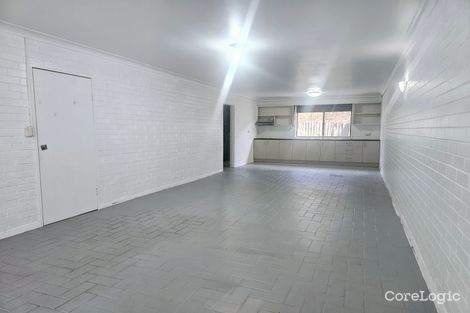 Property photo of 105 Melbourne Road St Johns Park NSW 2176