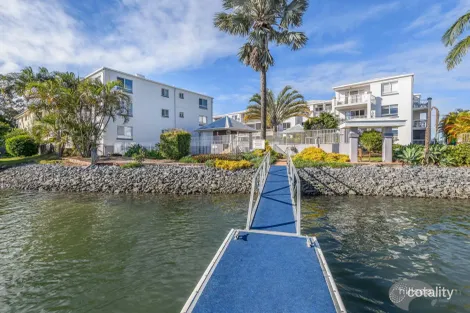Property photo of 42/11-19 Taylor Street Biggera Waters QLD 4216