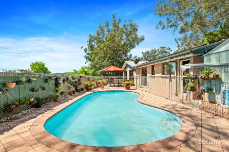 Property photo of 11 Greenoaks Road Narara NSW 2250