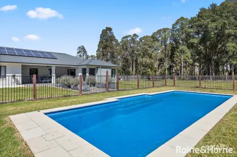 Property photo of 14 Gladioli Vista Bomaderry NSW 2541