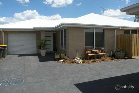 34 Station Lake Rd, Lara, VIC 3212