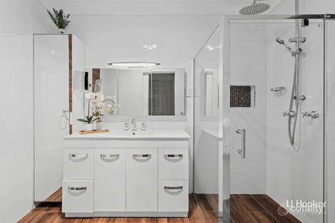 Property photo of 34 Anise Street Wishart QLD 4122