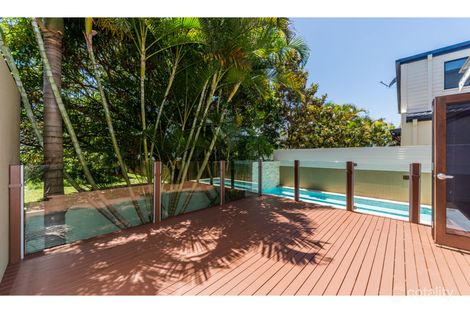 Property photo of 1/7 Rouen Avenue Paradise Point QLD 4216