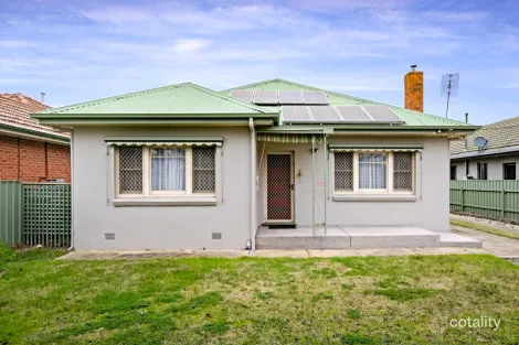 Property photo of 331 Cadell Street East Albury NSW 2640