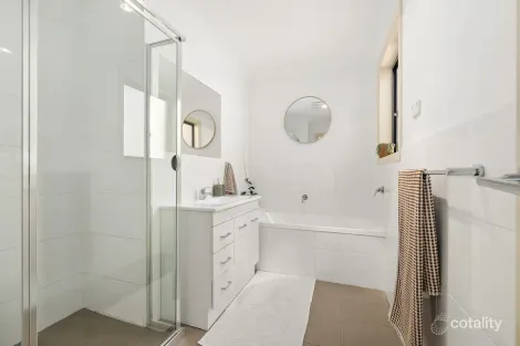 Property photo of 12 Whitmore Crescent Watson ACT 2602