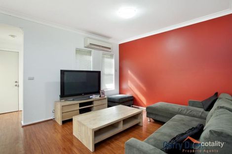 Property photo of 2/20 Continua Court Wattle Grove NSW 2173