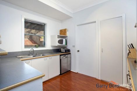 Property photo of 2/20 Continua Court Wattle Grove NSW 2173