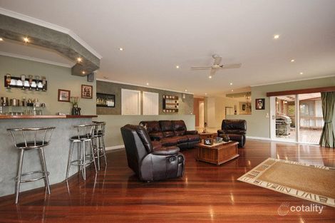 Property photo of 11 Anthony Drive Chirnside Park VIC 3116