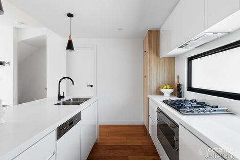 Property photo of 2/10 Millward Street Brunswick VIC 3056