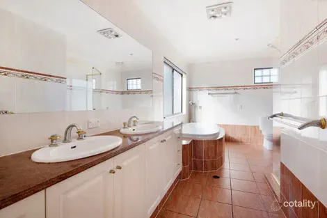 Property photo of 6 Smugglers Place Runaway Bay QLD 4216
