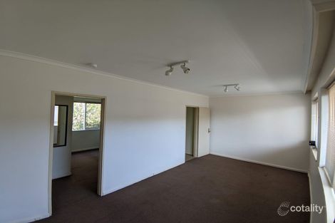 Property photo of 11/49 Clarence Street Elsternwick VIC 3185