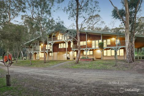 2 Wild Cherry Dr, Eltham, VIC 3095