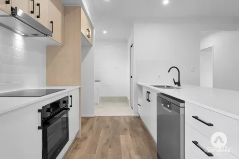 Property photo of 3 Thistle Street Gleneagle QLD 4285