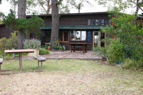 Property photo of 14 Ackworth Road Treeby WA 6164