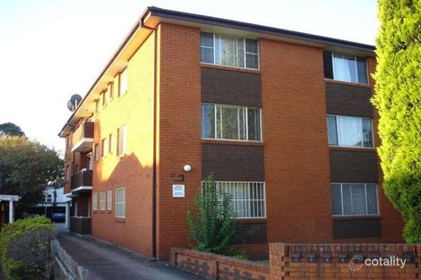 1/12 Wrentmore St, Fairfield, NSW 2165