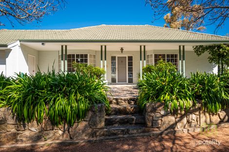 Property photo of 99 Knoke Avenue Gordon ACT 2906