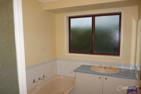 Property photo of 12 Bel-Air Street West Wodonga VIC 3690