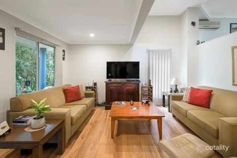 Property photo of 19/82 Russell Terrace Indooroopilly QLD 4068