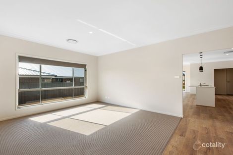Property photo of 9 Gerbera Close Hamlyn Terrace NSW 2259