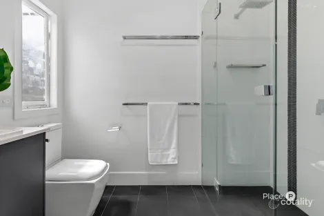 Property photo of 71 Marriott Street Coorparoo QLD 4151