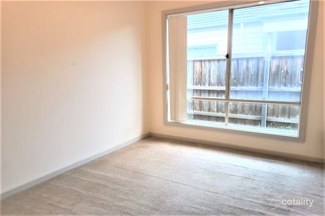 Property photo of 3 Mirror Avenue Tarneit VIC 3029