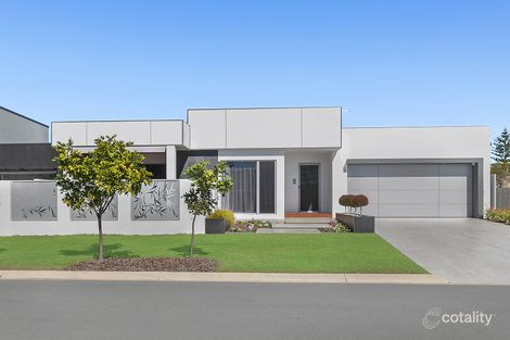 25 Marina View Dr, Pelican Waters, QLD 4551