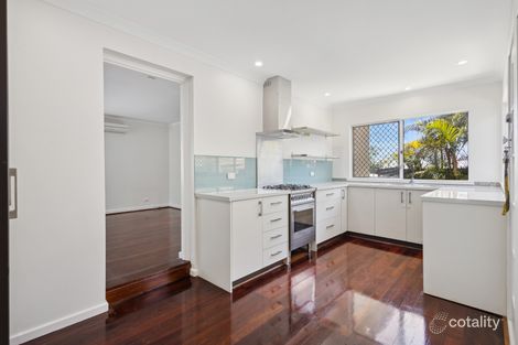 21 Scalby St, Scarborough, WA 6019