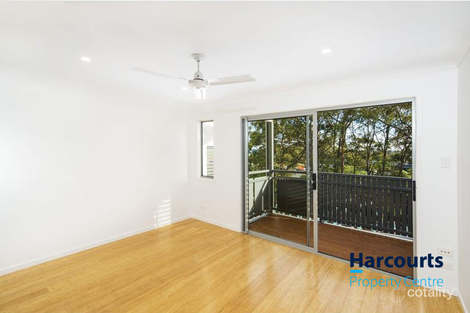 Property photo of 54/30 Taylor Place Mackenzie QLD 4156