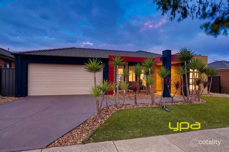 Property photo of 33 Clarafield Crescent Tarneit VIC 3029