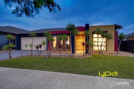 Property photo of 33 Clarafield Crescent Tarneit VIC 3029