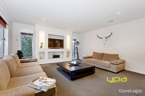 Property photo of 33 Clarafield Crescent Tarneit VIC 3029