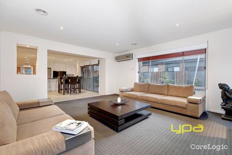 Property photo of 33 Clarafield Crescent Tarneit VIC 3029